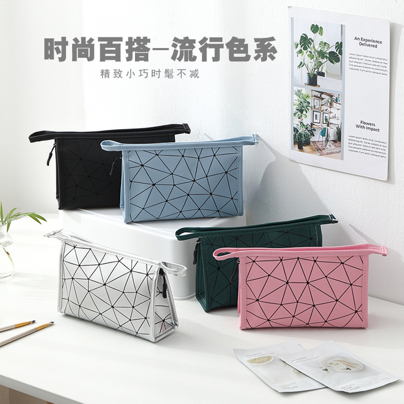 Net Red Makeup Bag Large Capacity Woman Trumpet Portable Ins Wind Super Fire Travel Cosmetic Containing Bag Wash Bag