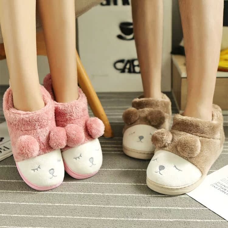 Mùa đông đôi dép bông nam và nữ ấm áp nhà chống dày túi chống trượt với phim hoạt hình dễ thương giày bông nữ dép lê nữ