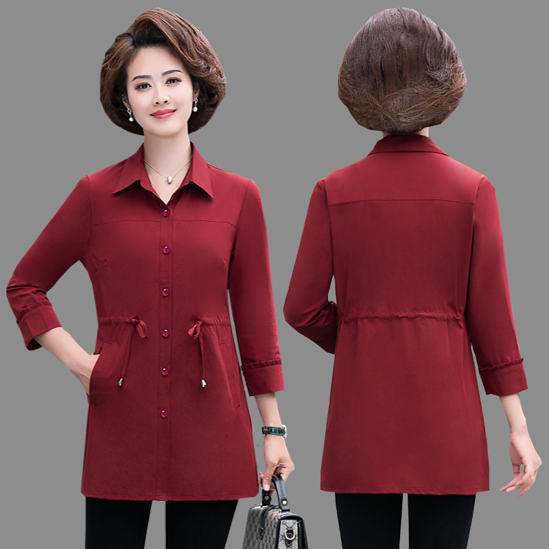 Mẹ của áo jacket yang 2020 mùa hè gió mới cô gái trung dài eo để hiển thị phụ nữ trung niên cũ mỏng