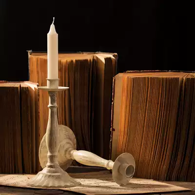 Retro do old iron candlestick European creative dining room candle holder ornaments Nordic home decoration wedding furnishings