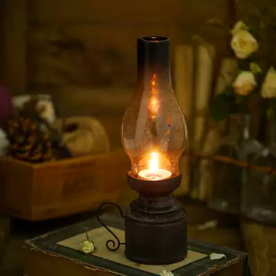 Retro nostalgic style Old kerosene lamp glass photo photography props Desktop decoration Home decoration study