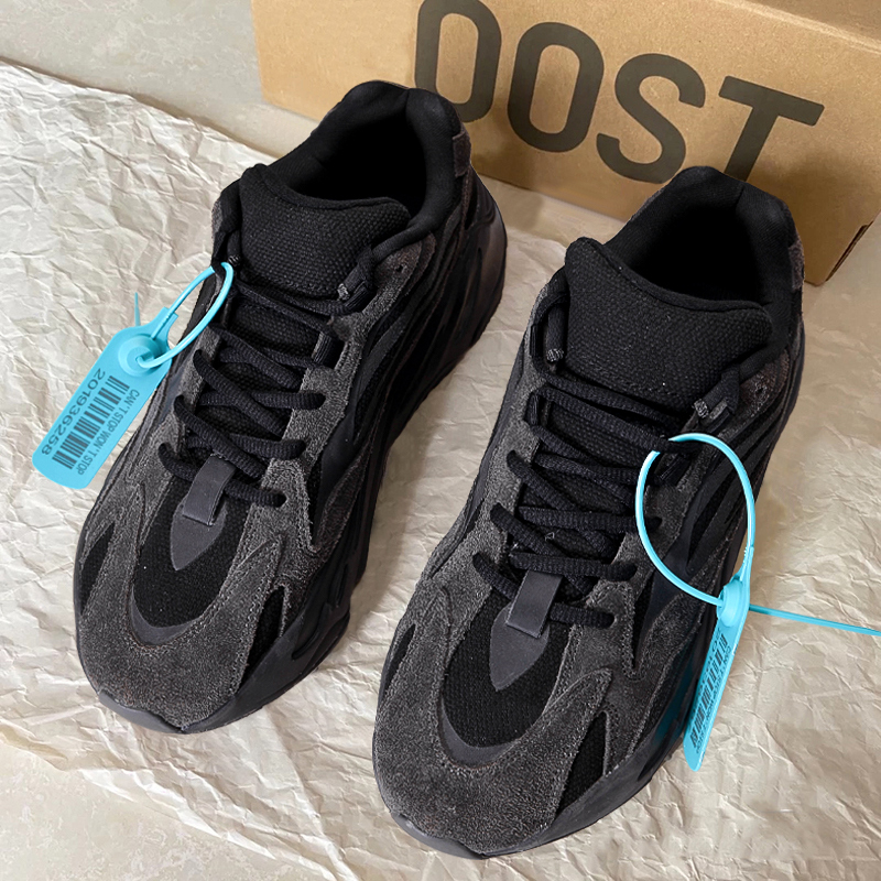 Coconut Shoes 700V2 Genuine Men's and Women's Black Warrior 2026 New High-Top Version Official Website Retro Sports Dad Shoes