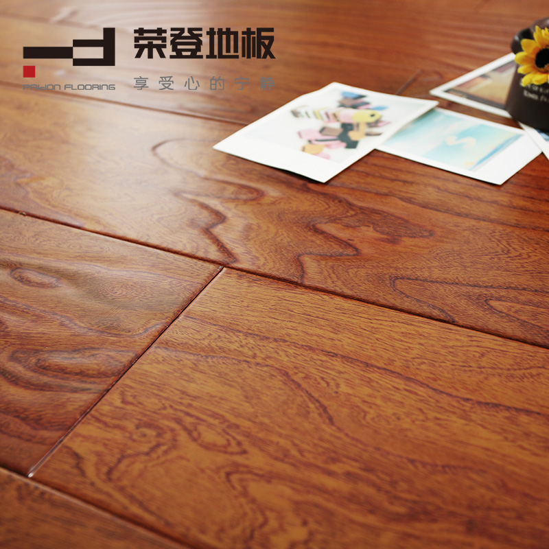 �ٵ�ʵľ���ϵذ���˹��