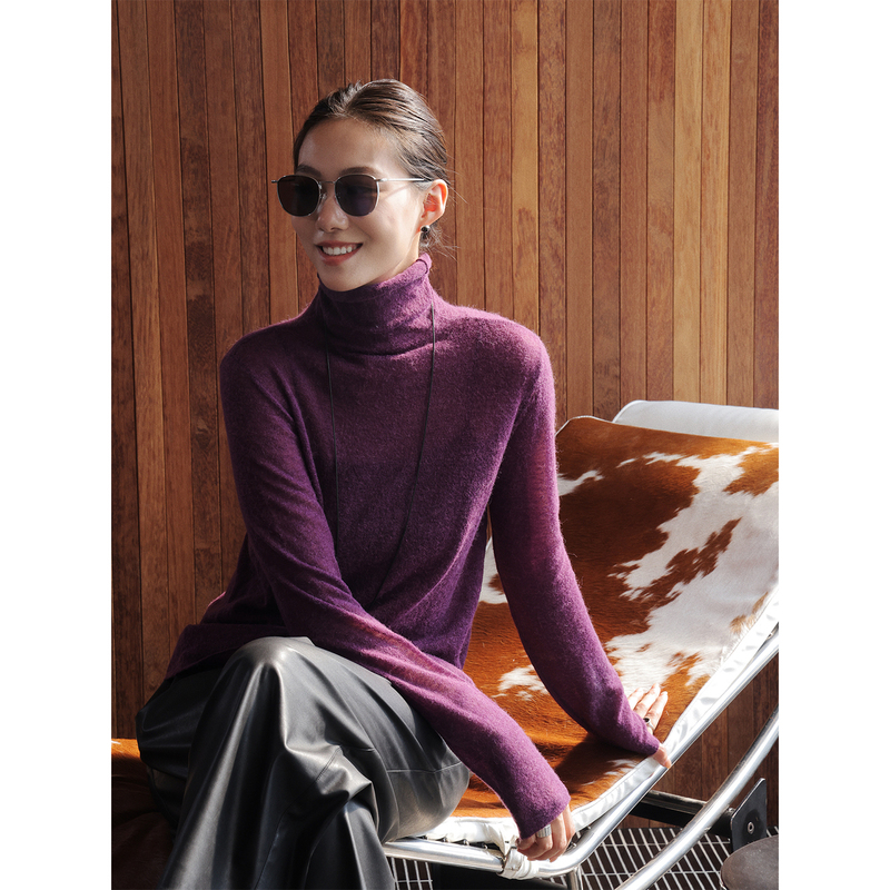 Zhou Zhou's Stylish Purple Alpaca Wool Inner Layer Base Shirt, New Spring Slim-Fit High-Neck Pullover Knit Top for Women