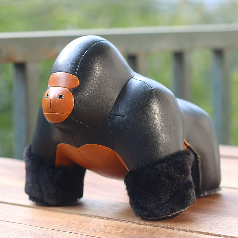 Valentine's Day New Home Zuny Gorilla Black King Kong Study Ornament Birthday Valentine's Day Gift for Boyfriend