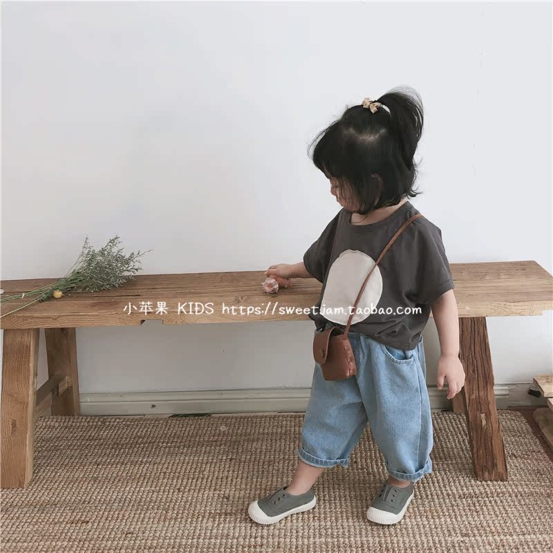 Táo nhỏ 19 mùa hè phiên bản Hàn Quốc của bé trai và bé gái tông màu lỏng quần jean trẻ em retro quần jeans chín điểm - Quần jean quần jean denim trẻ em