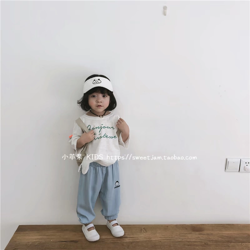 Apple 19 Summer Phiên bản mới của Hàn Quốc Bé trai và bé gái Nhẹ mềm Tencel chống muỗi Lantern Jeans - Quần jean