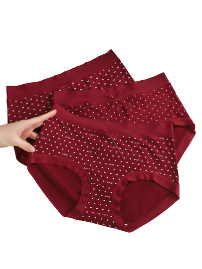 Red Zodiac Year Underwear for Women, Modal Antibacterial Shorts, Mid-Waist Breathable and Comfortable Seamless Briefs for Girls in the Year of the Horse