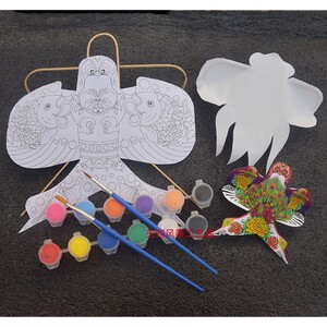 Weifang Teaching Handmade DIY Kite Semi-Finished Materials Blank Shayan Goldfish Painting Hand-Painted Kite Material Pac