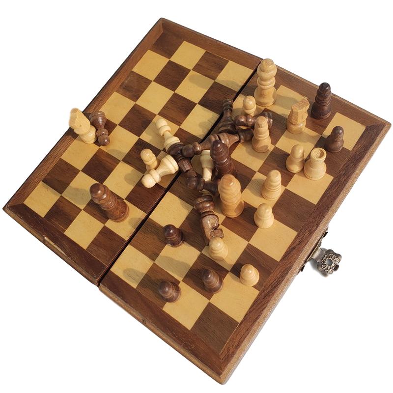 Collector's Edition Crafting Walnut Mini Portable Backgammon Chess Chess Chess