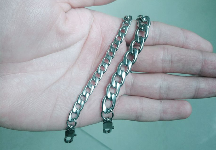 Vòng đeo tay bằng thép titan độc quyền phiên bản Hàn Quốc của vòng đeo tay đơn giản thủy triều nam trang sức phụ kiện trang sức nam rắn vòng tay vong deo tay