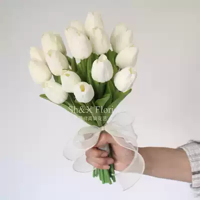Feelings Tulip Holdings Flower Bride Wedding Simulation Bouquet Fake Flower Korean Photography Props Wedding Photo Gallery Photo Gallery Photo
