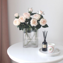 Emulated flower high simulation rose hand moisturizing fake flower bouquet glass bottle suit Living room Restaurant flower arrangement pendulum piece