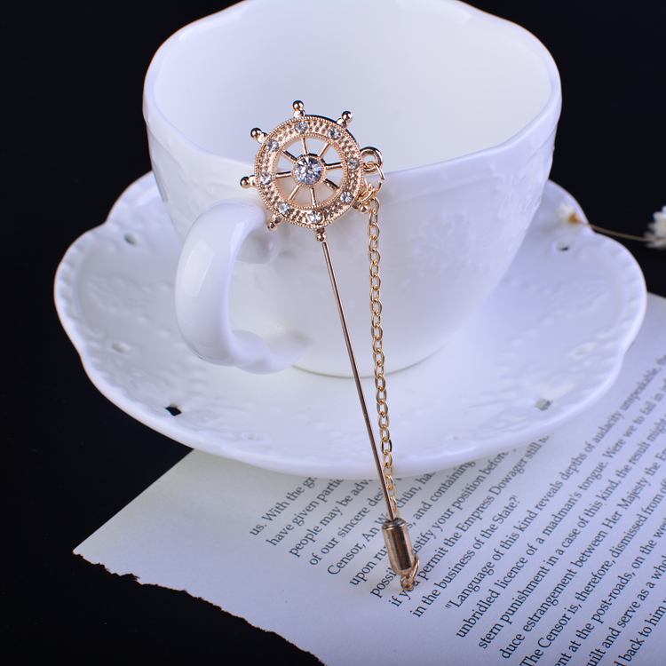 Huy hiệu nam Corsage Corsage Thời trang châu Âu và Mỹ Navy Wind Ship Helm ornament Neo Suit Trâm Tide Badge - Trâm cài cài áo