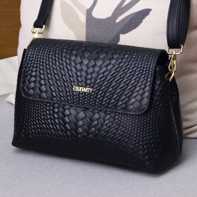 Hong Kong leather bag 2023 new fashion and single shoulder bag autumn skin cross - little girl bag bag