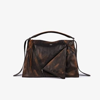 Cao Wing Brown L