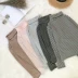 Mùa thu đông của phụ nữ phiên bản Hàn Quốc của những chiếc áo len mỏng cổ cao hoang dã sọc dài tay cộng với áo nhung dày áo thun áo phông thủy triều áo phông dài tay Áo phông