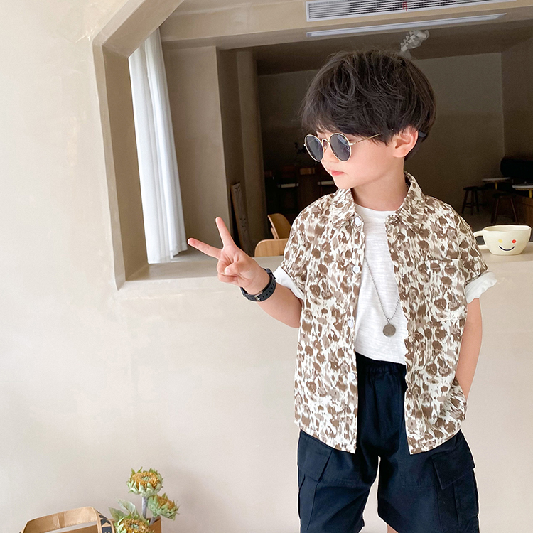 Children BAO WEN short sleeve shirt 2021 new boy summer fit Han version loose slim fit half sleeve baby cardiovert blouse