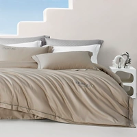 Красота в кофе тумана и дождь