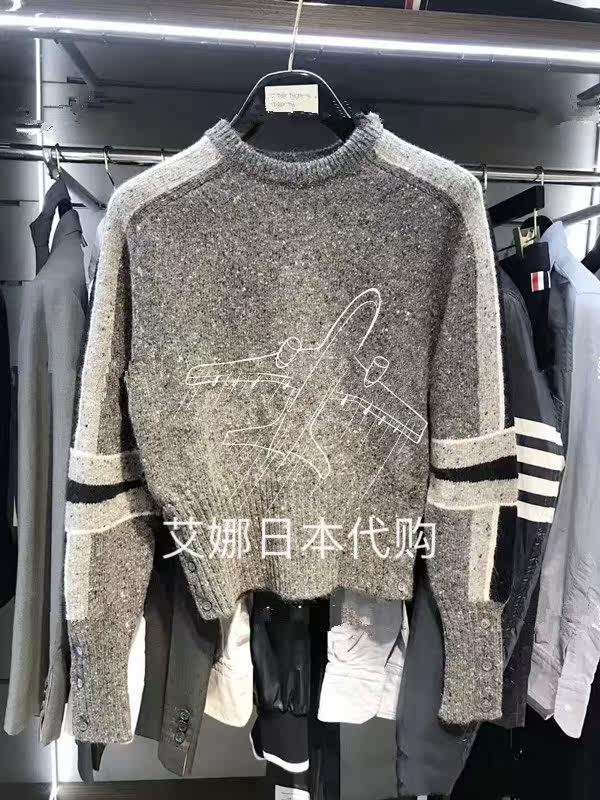 Anna Day Thom Browne 20 autumn and winter TB classic cashmere sweater round neck sweater men and women jacket