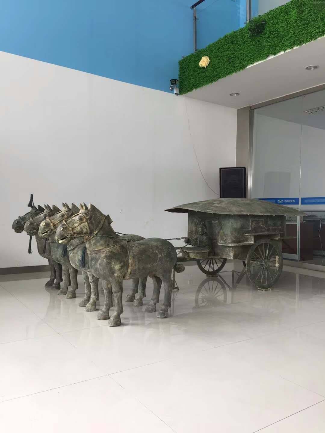 High imitation bronzer quadrubra car except sound and heavy red spot Rust Collection Vintage Pendulum