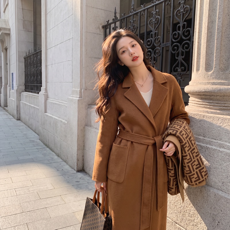 26 New Autumn and Winter Models of m Brand Handmade Double-Sided Woolen Long Coat with Water Ripple Pattern, Wool and Cashmere Coat for Women 26 New Autumn and Winter Models of m Brand Handmade Double-Sided Woolen Long Coat with Water Ripple Pattern, Wool and Cashmere Coat for Women