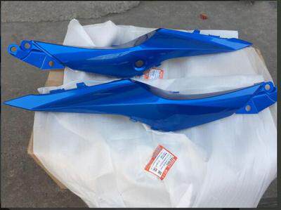 Application of the sports car side cover GSX250R sideboard left and right side plate rear tail left right side cover 5 color anti-counterfeiting verification