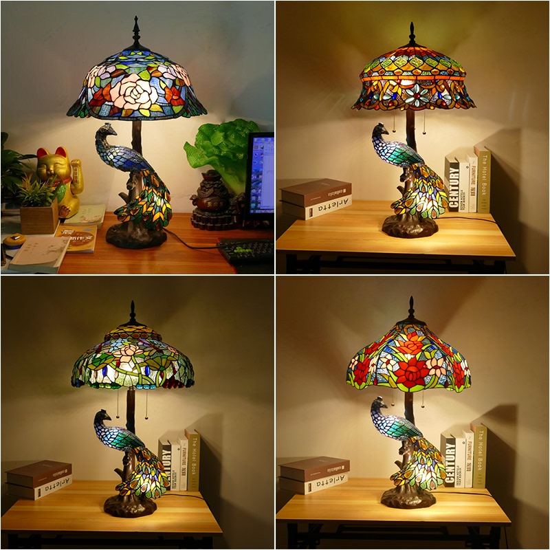 New Tiffany American-Style Retro Peacock Table Lamp with Lotus Design for Living Room and Study, Featuring Stained Glass Craftsmanship Lampshade New Tiffany American-Style Retro Peacock Table Lamp with Lotus Design for Living Room and Study, Featuring Stained Glass Craftsmanship Lampshade