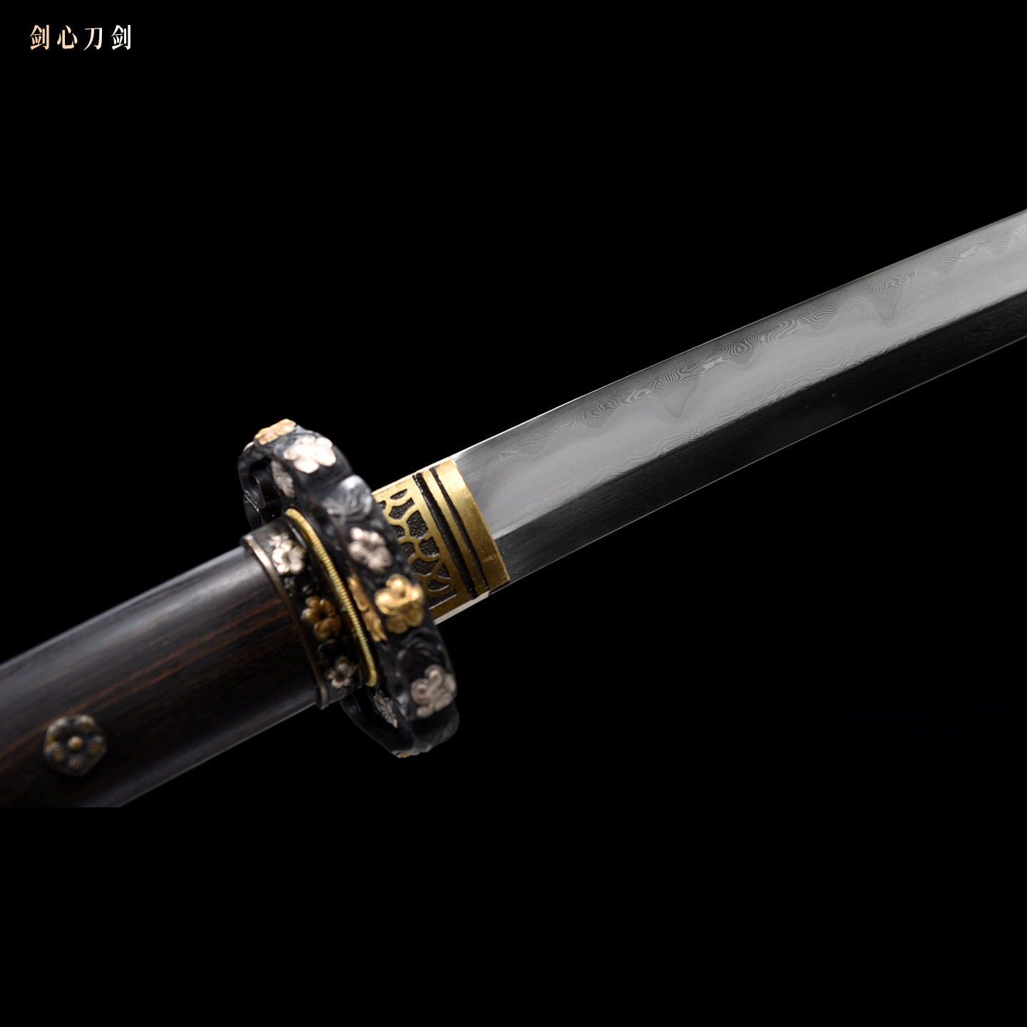 龙泉刀剑武士刃一体锻打收藏摆件，手工锻打冷兵器未开刃-剑架-淘宝百科网
