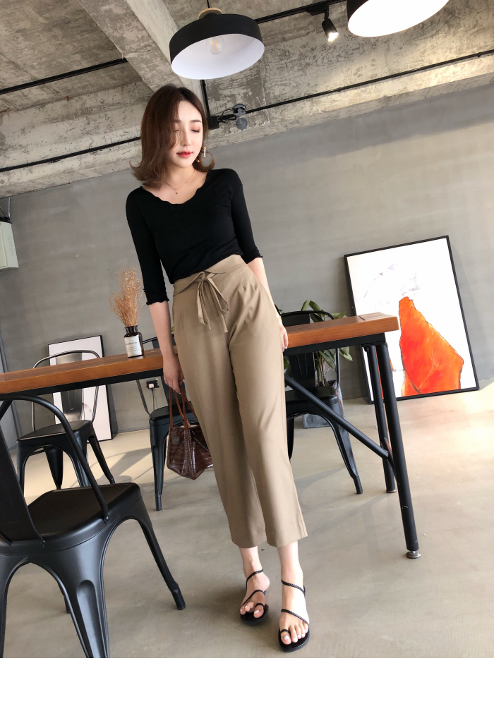 MMCO2018 mùa hè mới v-cổ tay áo cotton ba điểm áo thun ba lỗ khí chất màu rắn bên trong phụ nữ siêu lửa áo phông nữ hàng hiệu