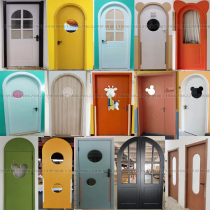 Internet celebrity kindergarten door early education classroom anti-pinch wooden door training institution cartoon door arc French arch wooden door