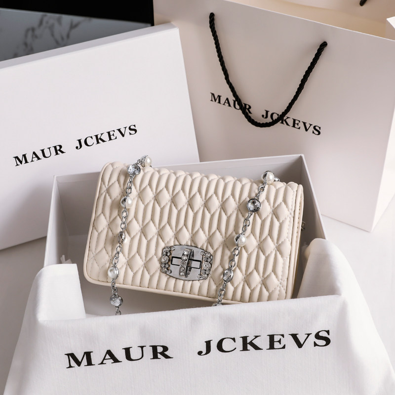 Hong Kong genuine leather inlaid drilling small square bag with female 2022 new wave small fragrant wind single shoulder inclined satchel lattice chain bag