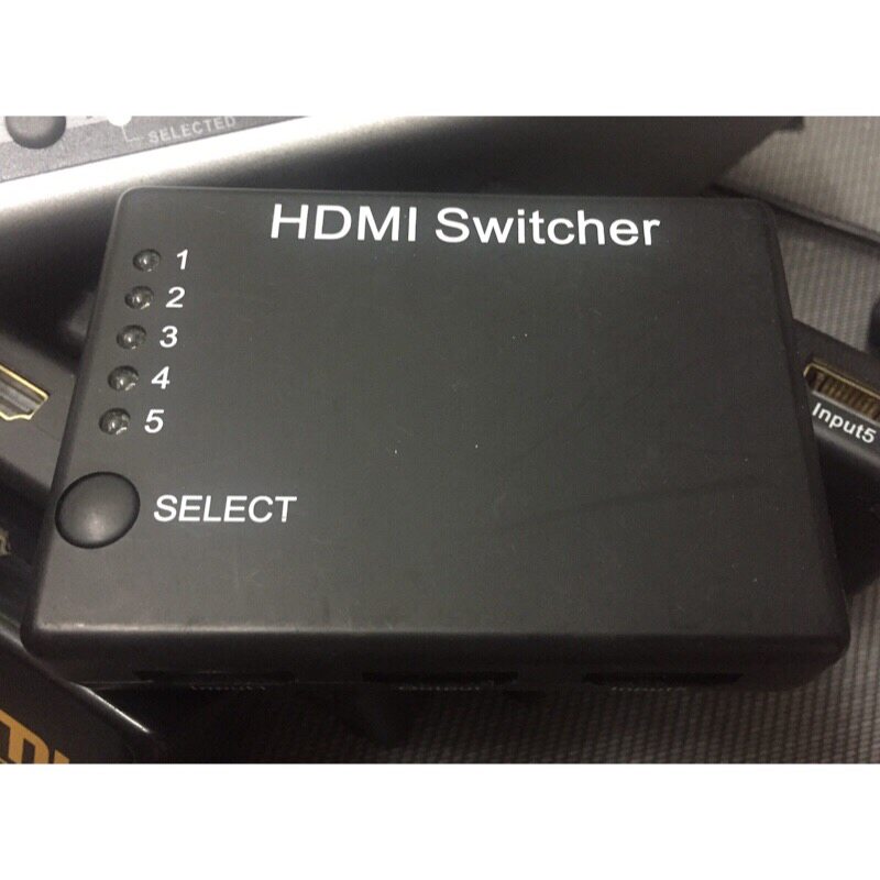 HDMI switcher supports HDMI self powered support signal detection to automatically switch well