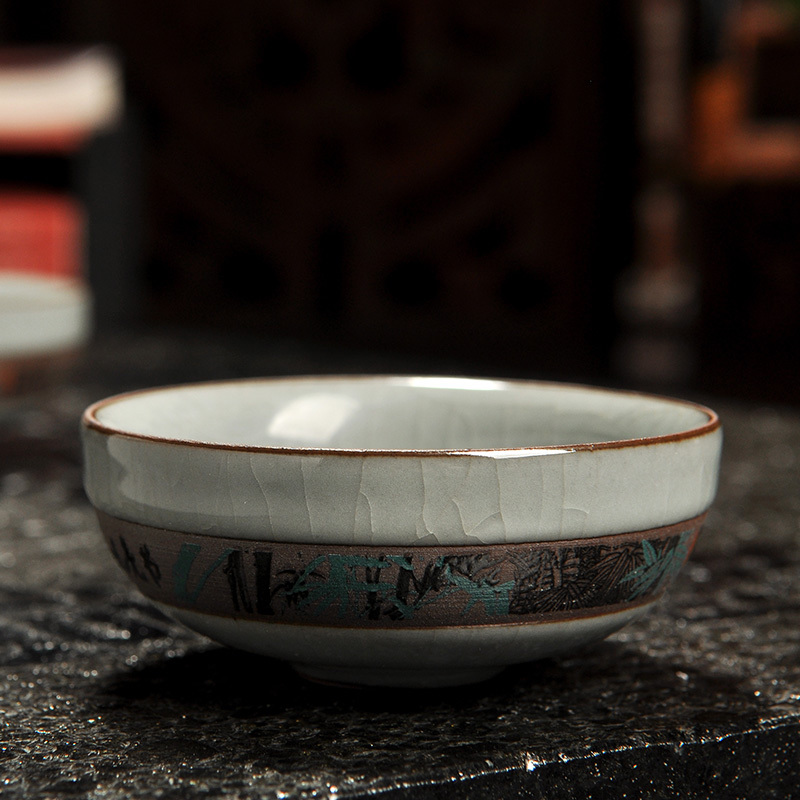 Howe auspicious elder brother up slicing cup sample tea cup manually relief your up master kung fu tea cup ice to crack the single cup of tea