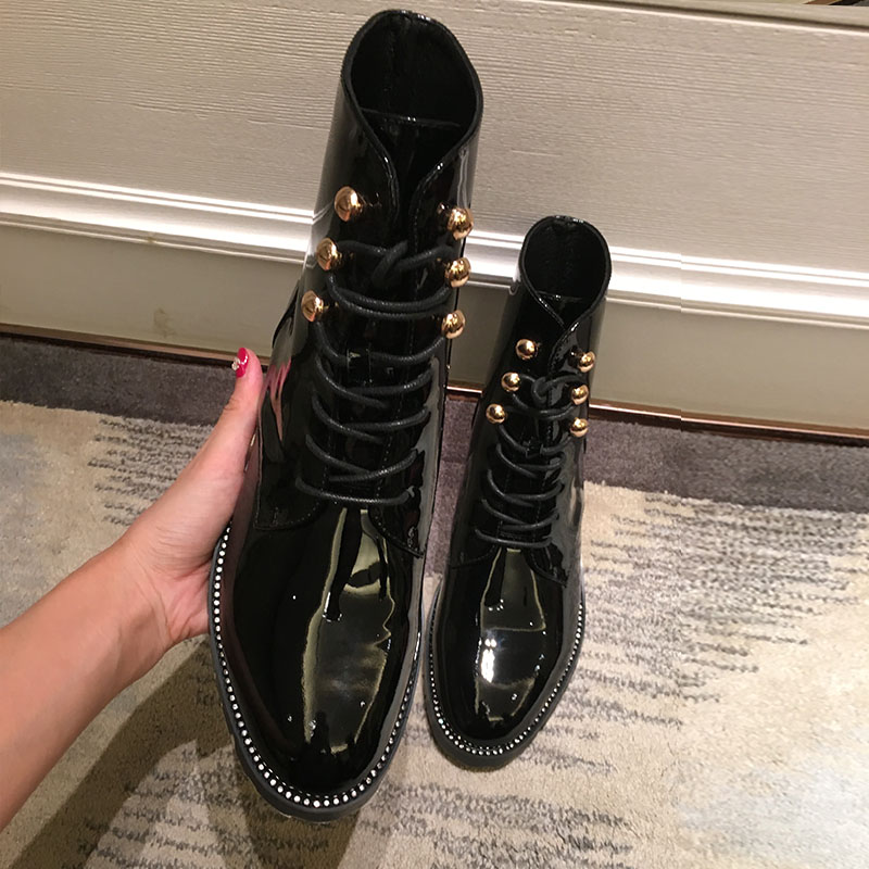 Martin boots female British style short boots winter rhinestone lace-up leather rivets tide net red with the same patent leather flat motorcycle boots