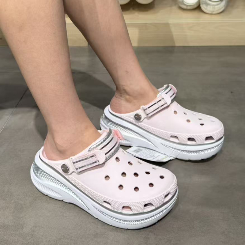 Crocs Women's Shoes, New Dynamic Puff Metal Thick-Soled Beach Clogs, 214643 Crocs Women's Shoes, New Dynamic Puff Metal Thick-Soled Beach Clogs, 214643
