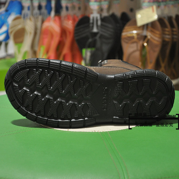 hiking crocs