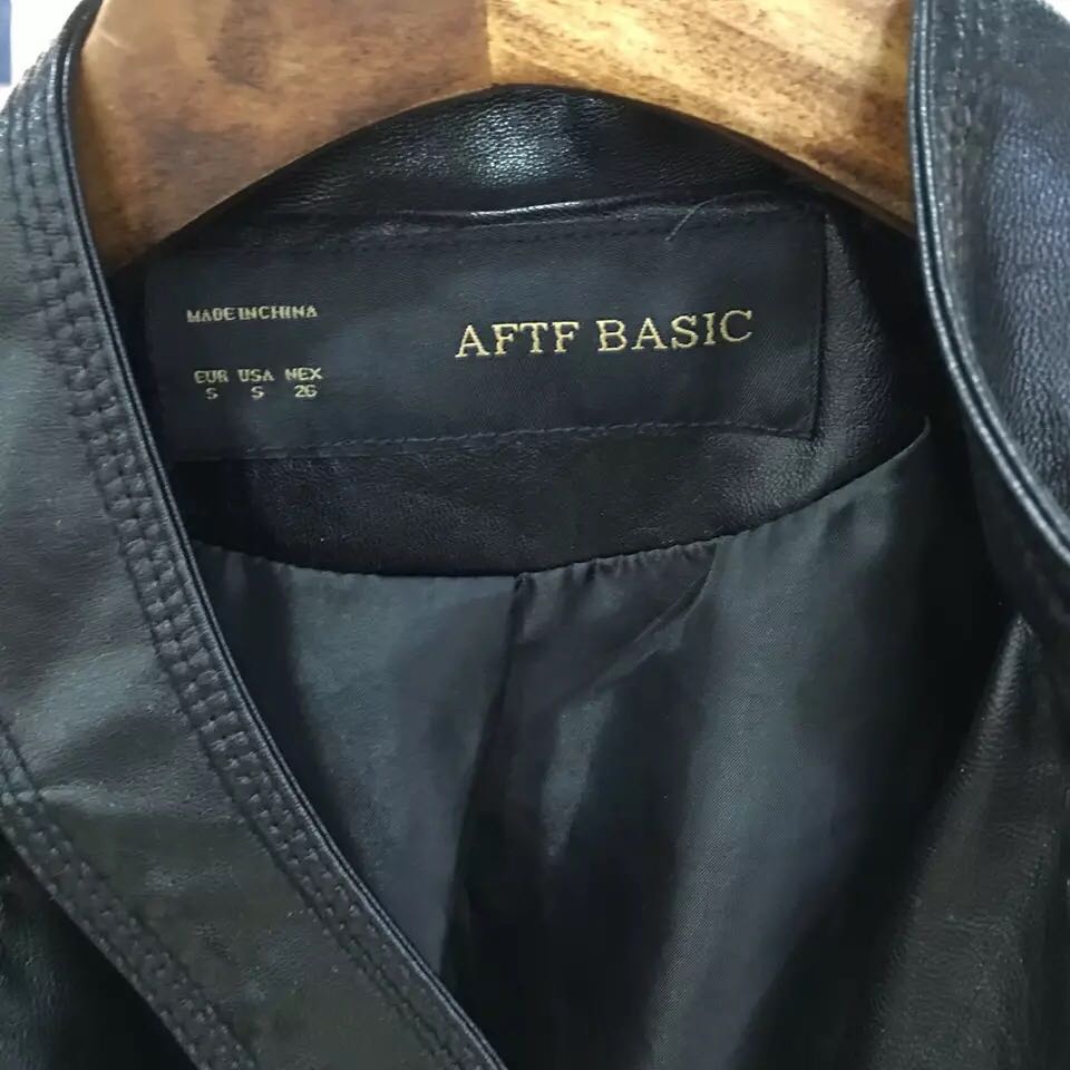 AFTF BASIC chính hãng 17 phụ nữ mới phiên bản Hàn Quốc của áo khoác da ngắn thời trang PU nữ hestovrviio áo khoác da lộn lót lông nữ