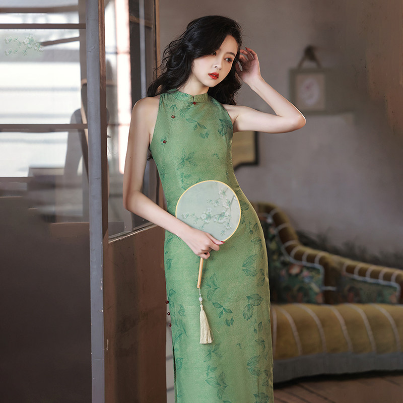 Niche personality bride wedding morning gown green retro white national style new Chinese style improved cheongsam women can wear daily