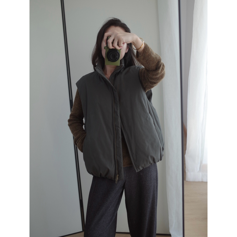 Goose down Vest with O-Shaped Cut! Xinjiang Long-Staple Cotton Fabric, Safe 90% White Goose down Windproof Vest for Men and Women Goose down Vest with O-Shaped Cut! Xinjiang Long-Staple Cotton Fabric, Safe 90% White Goose down Windproof Vest for Men and Women