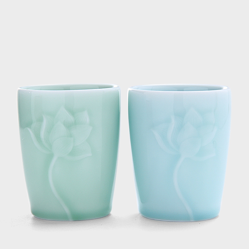 Mingyuan FengTang brand quality goods name plum green longquan celadon teacup glass embossed lotus cup with a cup of warm hand