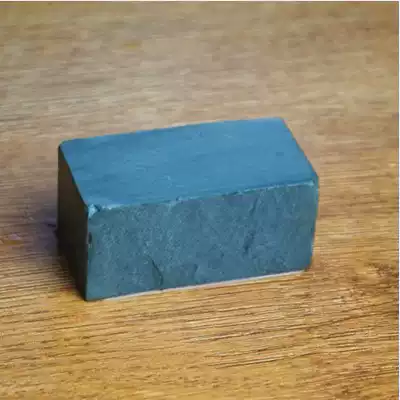 The corners of the small material rotten dam water droplets green natural sharpening knife Pulp stone correction Stone non-sharpening stone