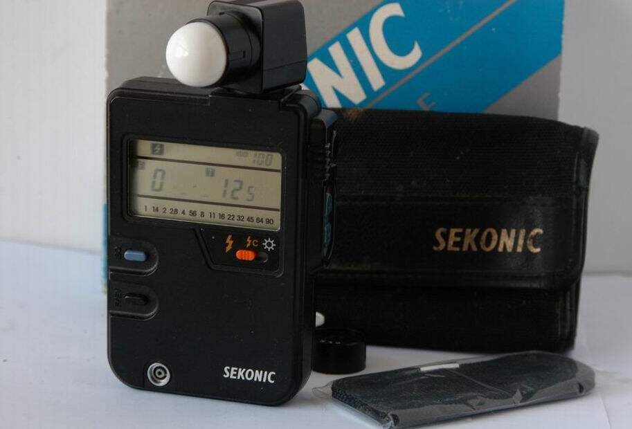 Камера + 世光 sekonic l-328测光表 带原厂附件 大幅摄影必备 403m