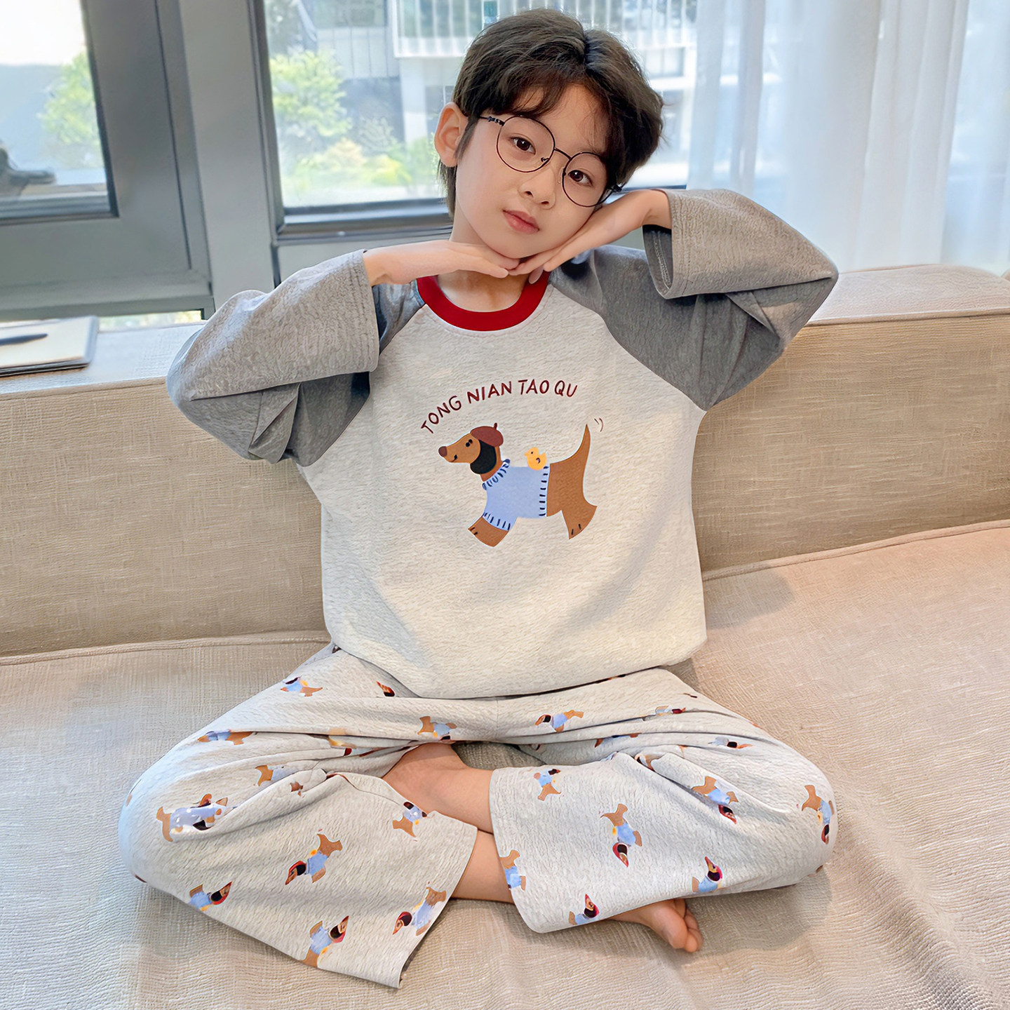 2026年新作 男の子用パジャマ、春秋用、純綿長袖、ティーンエイジャーや年長の子供に最適、オールコットンホームウェア