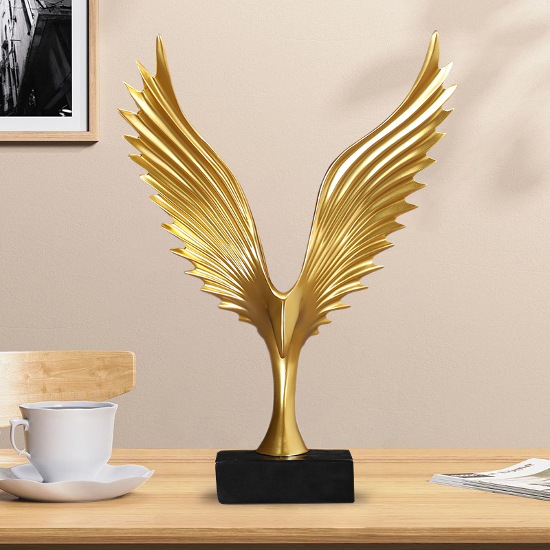 Big Eagle Spreads Wings European Style Grand Vision Tv Frame Home Living Room Office Desktop Wine Cabinet Decoration Eagle Ornament