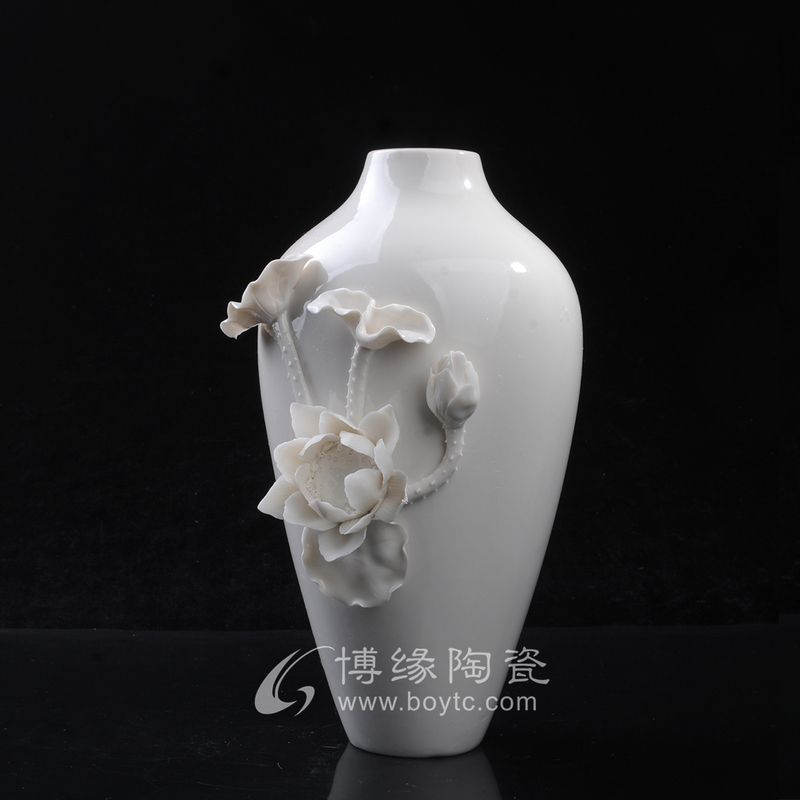 Ceramic Home Decor Vase Decoration Lotus Flower Dehua Porcelain White Porcelain Office Study Entrance Kitchen Cabinet Decoration Ceramic Home Decor Vase Decoration Lotus Flower Dehua Porcelain White Porcelain Office Study Entrance Kitchen Cabinet Decoration
