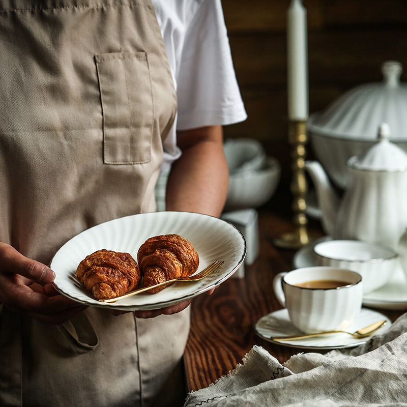 High - grade tableware suit home dishes jingdezhen ceramic platinum European relief dishes dishes key-2 luxury gifts