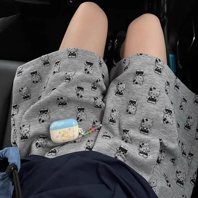 Gray Cartoon Kitten Sports Shorts for Women, Summer 2026 New High-Waisted Loose Straight Casual Wide-Leg Knee-Length Shorts Gray Cartoon Kitten Sports Shorts for Women, Summer 2026 New High-Waisted Loose Straight Casual Wide-Leg Knee-Length Shorts