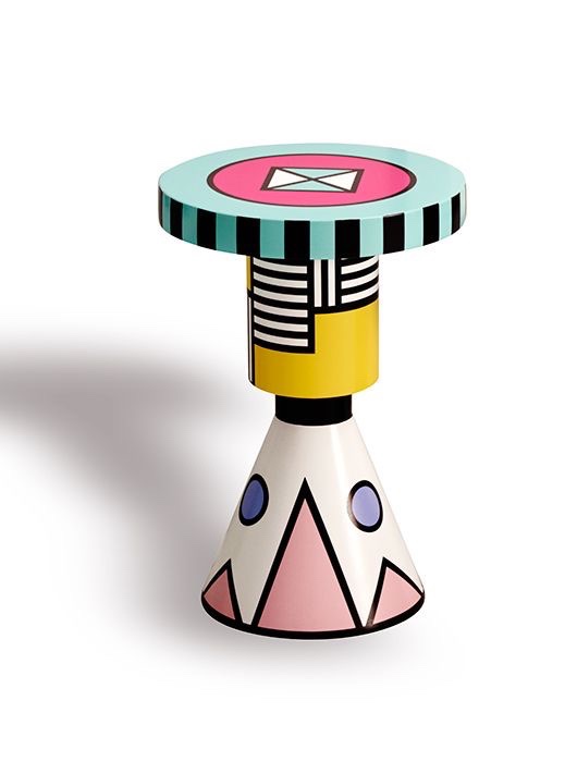 One Zero Seven Creative Fashion Net Red Cartoon Coffee Table Small Circle Painted Corner Coffee Table Model House Sample House Display Center Customization - Taobao