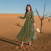 Seaside Holiday Beach Dresses Green Closets Long Skirts Desert Tourist Retro Famous family Wind V Collar Temperament dress